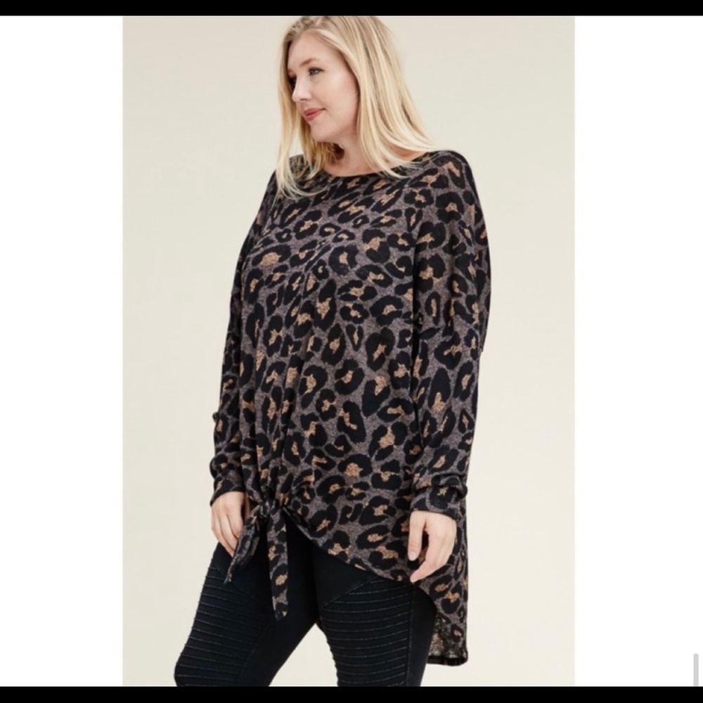 11 Plus Size Long Sleeve Animal Print Tie Front - Picture 5 of 7